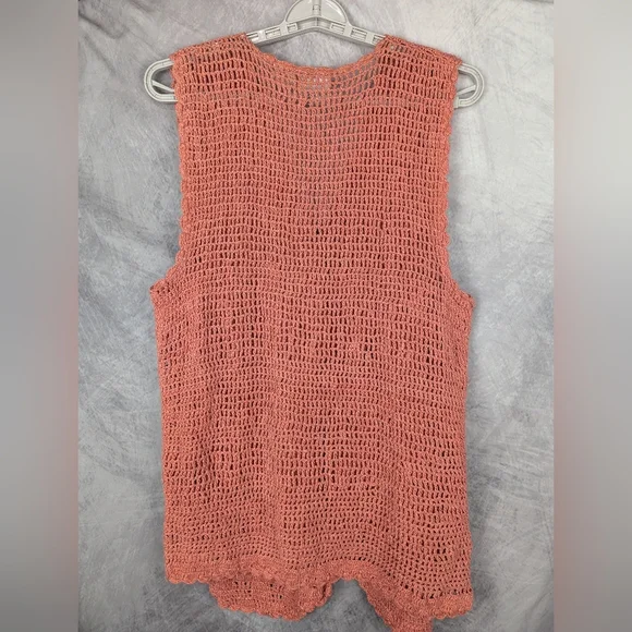 Fruit Phool Size Medium Crocheted Sweater Vest In Country Pink/Mauve Vintage - Picture 2 of 12